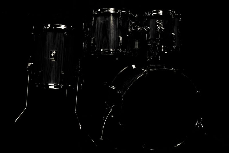 Save and load your own kit with Kontakt's snapshot feature.