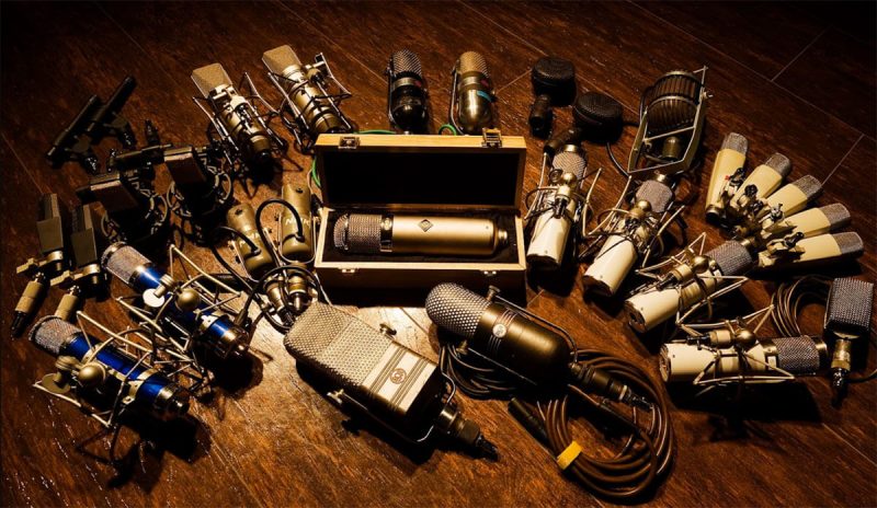 We all have heroes and, by sparing no production expense, we wanted to capture legendary style and sound with the utmost respect. We wanted you to load Drum Tree and hear the techniques and atmosphere of songs we all know and love.